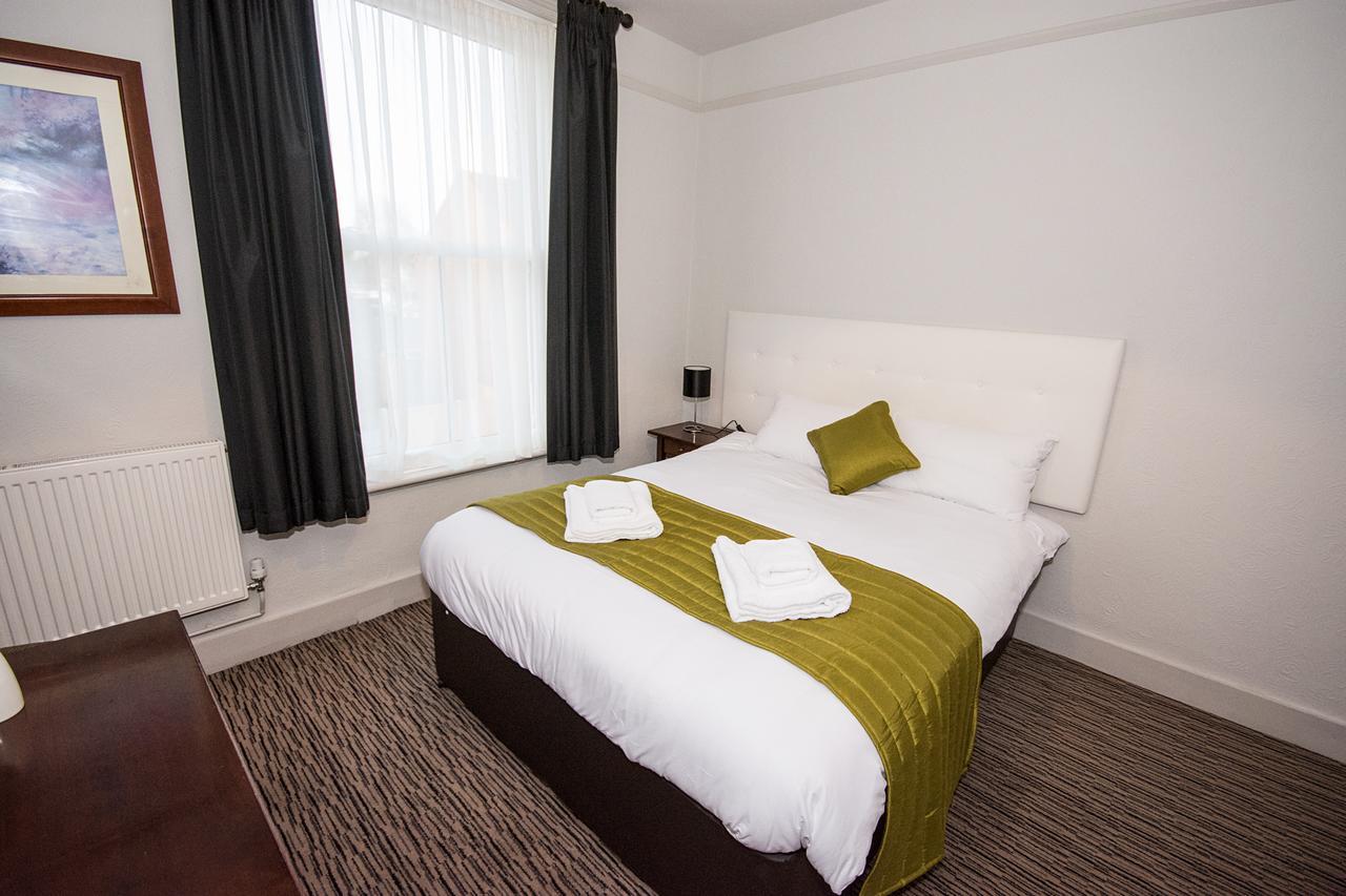 Fryatt Hotel & Bar Parkeston Экстерьер фото